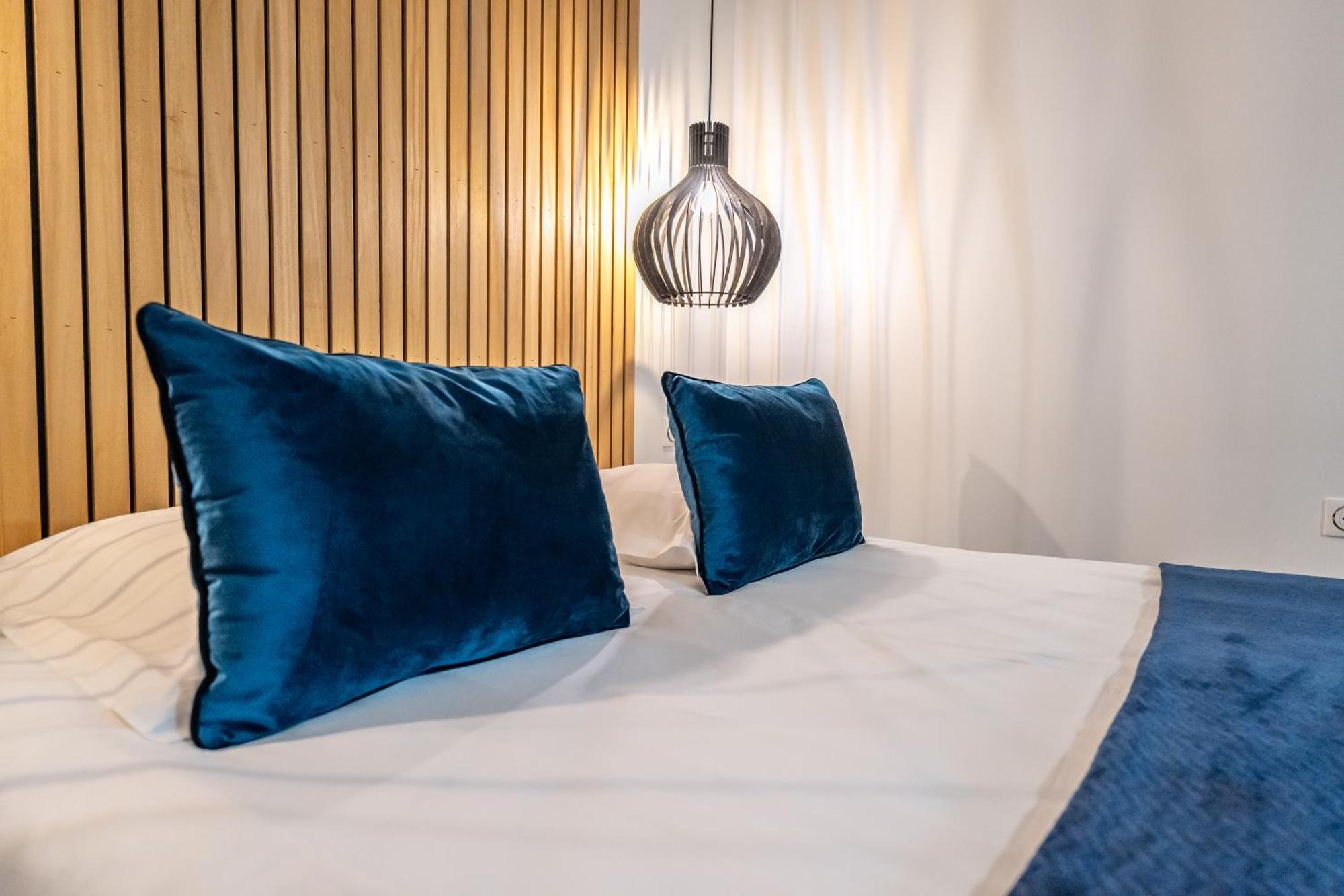 Hotel Quai Des Pontis Cognac Kültér fotó