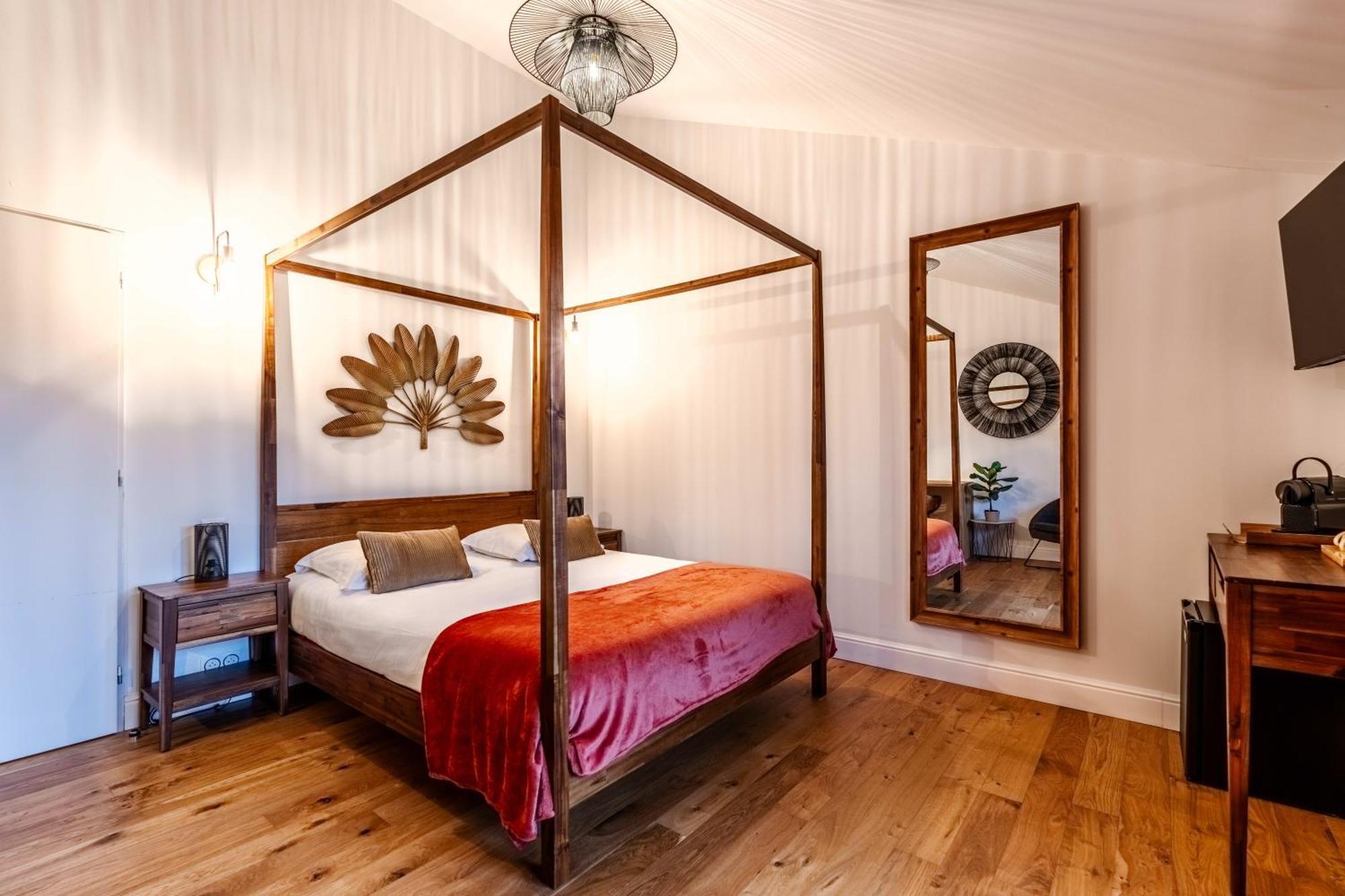 Hotel Quai Des Pontis Cognac Kültér fotó